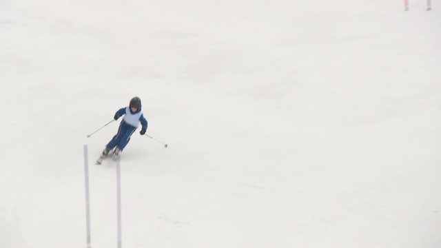 children's winter slalom competitions