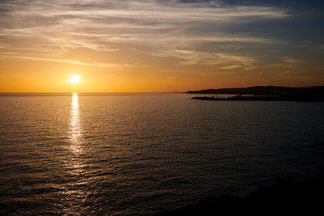 Obraz premium Puesta de sol en el mar