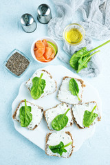 bread with cheese and salmon