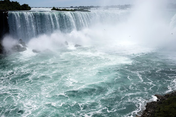 Niagara Falls. The spectacular Horseshoe Fall that lies on the border of the United States and Canada