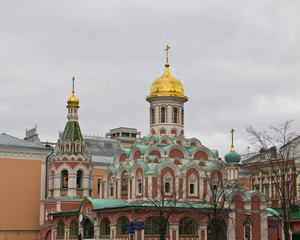 Fototapeta na wymiar Sobazar of the Kazan ikon Bogie Materi in Moscow