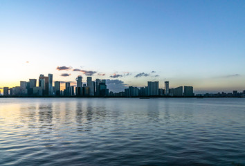 Fototapeta premium panoramic city skyline 