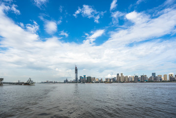 Fototapeta premium panoramic city skyline 