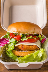 チキンバーガー　Fried chicken burger