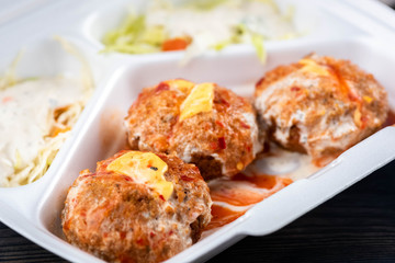 Falafel with vegetables