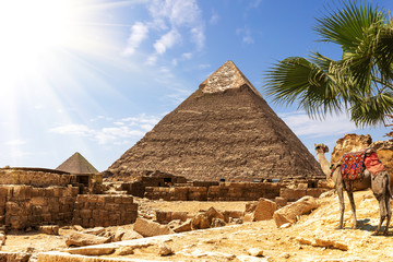 Fototapeta na wymiar Giza Pyramids, view on the Pyramid of Khafre in a sunny desert