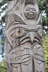 Fototapeta na wymiar Totem owl