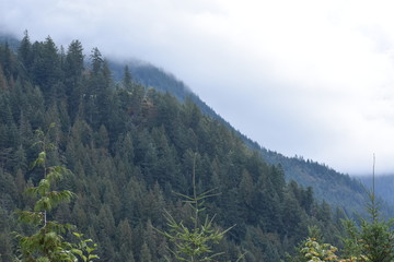 Obraz premium Clouds on a mountain