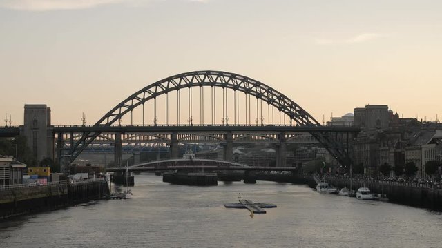 รูปภาพGateshead – เลือกดูภาพถ่ายสต็อก เวกเตอร์ และวิดีโอ2,685 | Adobe Stock