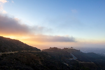 Fototapeta na wymiar hillside hiking trail view of observatory