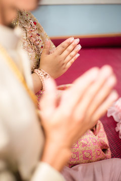 hand Pay respect in ceremony Thailand wedding
