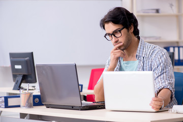 It specialist working in the office 