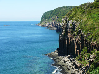 海と断崖