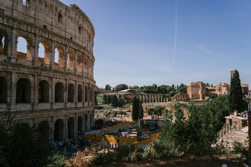 Fototapeta na wymiar ROME, ITALY - 2018: Colosseum on a Sunny day
