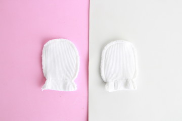 white wool mittens for baby