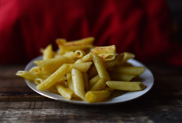 pasta fried with spices