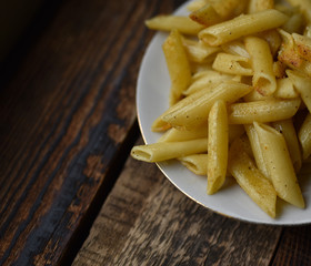 pasta fried with spices