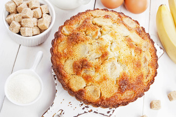 Semolina cake with bananas