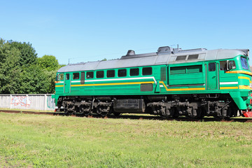 Fototapeta premium lokomotywa na parkingu