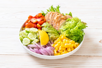 Healthy salad bowl with chicken breast