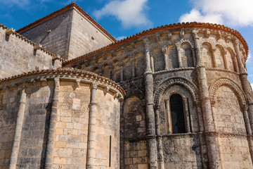 église sainte-radegonde en gironde