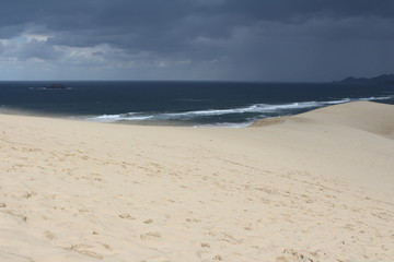 砂丘の強風