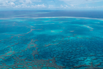 Naklejka na ściany i meble Rundflug über das Great Barrier Reef mit tollen Eindrücken des Riffs aus der Luft