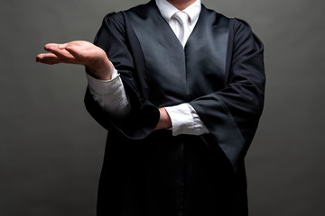 Rechtsanwalt mit Robe