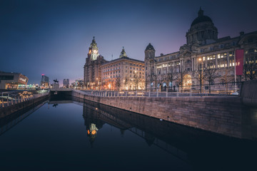 Fototapeta na wymiar Royal Liver and Port of Liverpool Buildings