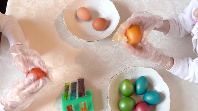 Children paint Easter eggs-2