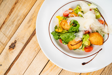 salad with chicken and vegetables