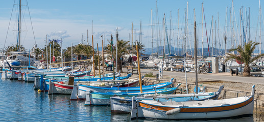 Port de p&ecirc;che &icirc;le de Porquerolles