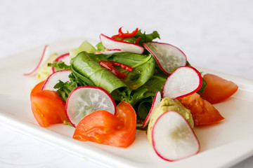 spring salad with radish