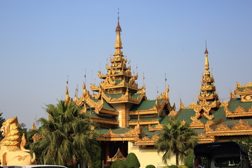 Obraz premium Shwedagon Pagoda in Yangon, Myanmar