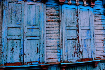 old closed Windows are blue