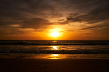 Plakat sunset on the ocean