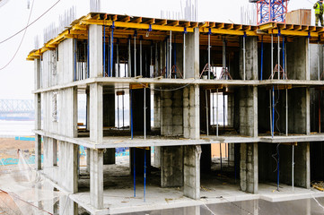 Fototapeta na wymiar New multi-storey building under construction