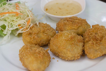 Fried chicken nuggets