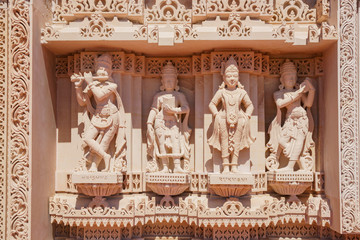 Exterior view of the famous BAPS Shri Swaminarayan Mandir