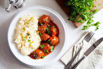 Meatballs With Tomato Sauce And Mashed Potatoes