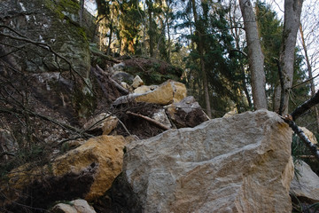 Fototapeta na wymiar Fallen rock in Peklo valley in czech turist region Machuv kraj