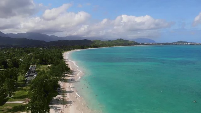 Playa turkesa desde el aire