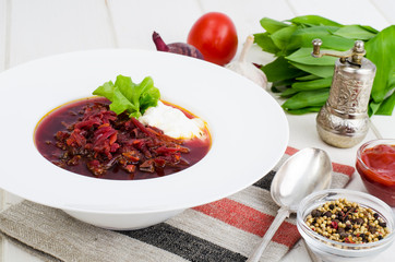Vegetarian vegetable soup with beet without meat.