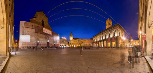Piazza Maggiore Bologna Emilia Romagna Italy © jon11