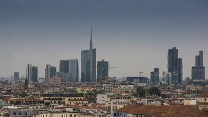 Fototapeta na wymiar view on financial district of milan from dome
