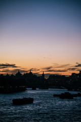 Fototapeta na wymiar Sunset on the River Thames 