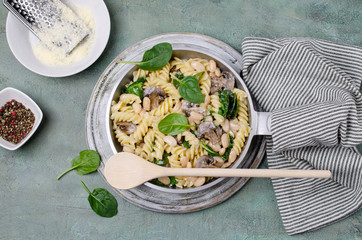 Pasta with vegetables