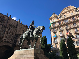 Obraz premium Plaça De Ramon Berenguer El Gran