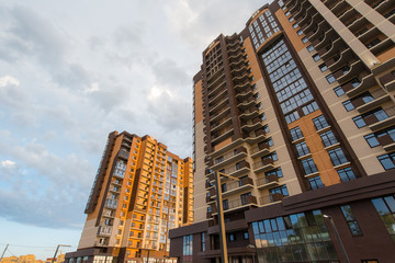 Fototapeta premium New high-rise high-rise building
