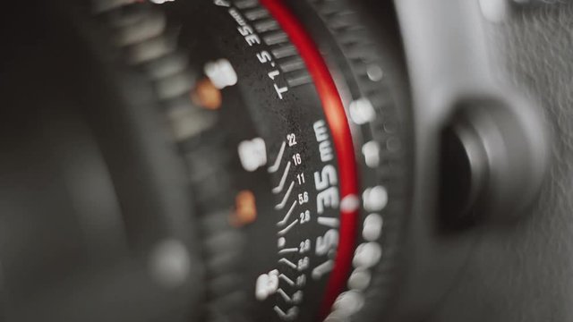 	cine lens focusing close up macro
